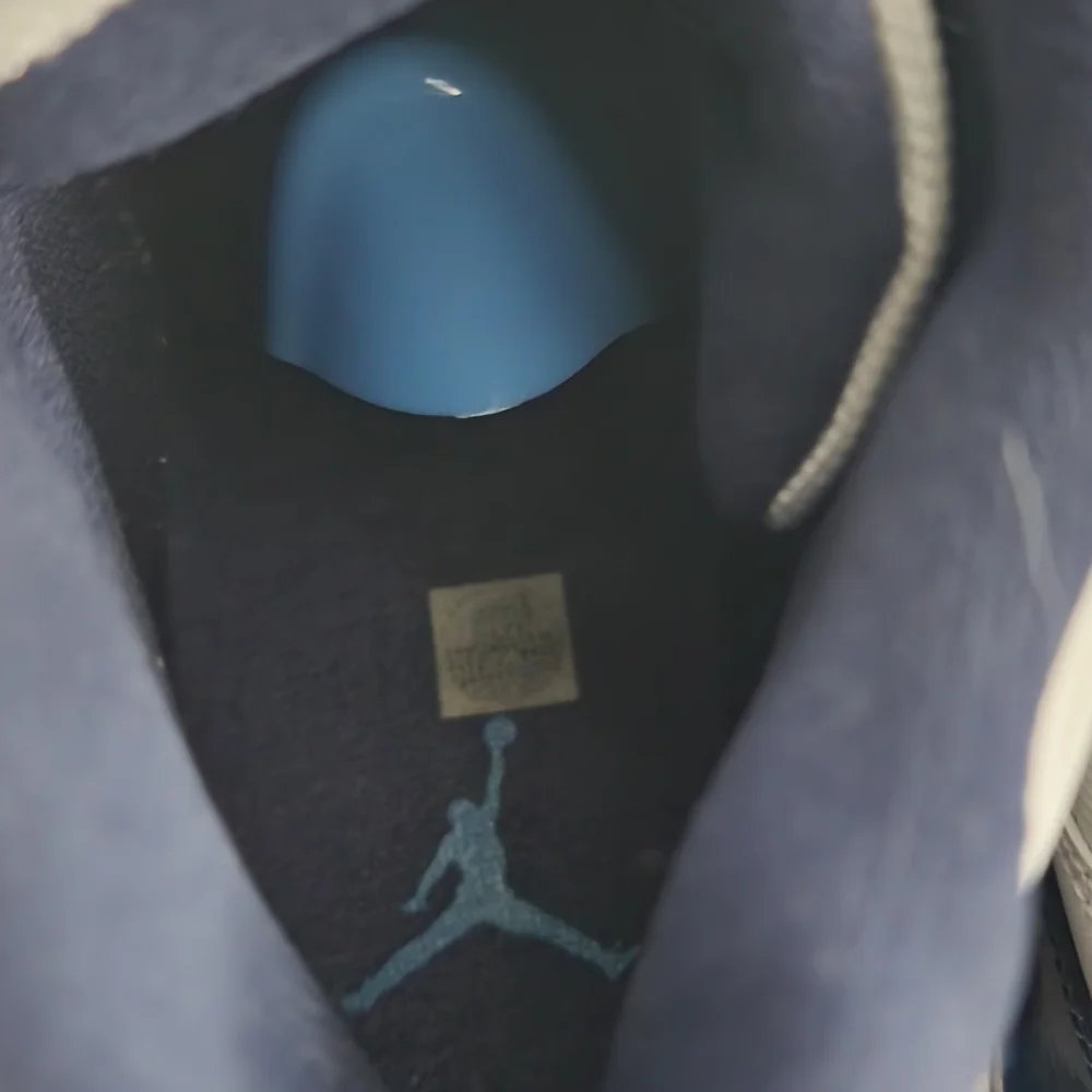 Jordan Navy and White High-Top Sneakers - Picture 7 of 12